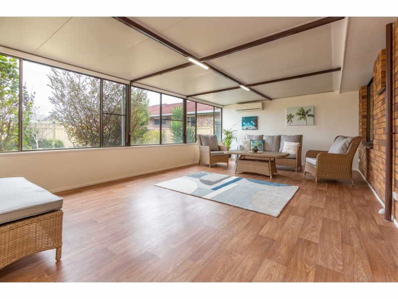 11 Eden Place, Tuncurry NSW 2428