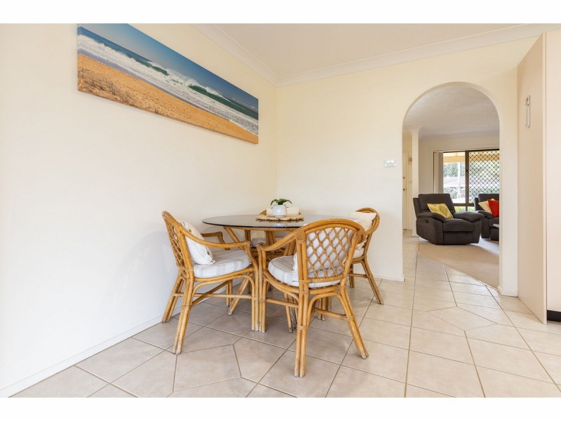 11 Eden Place, Tuncurry NSW 2428