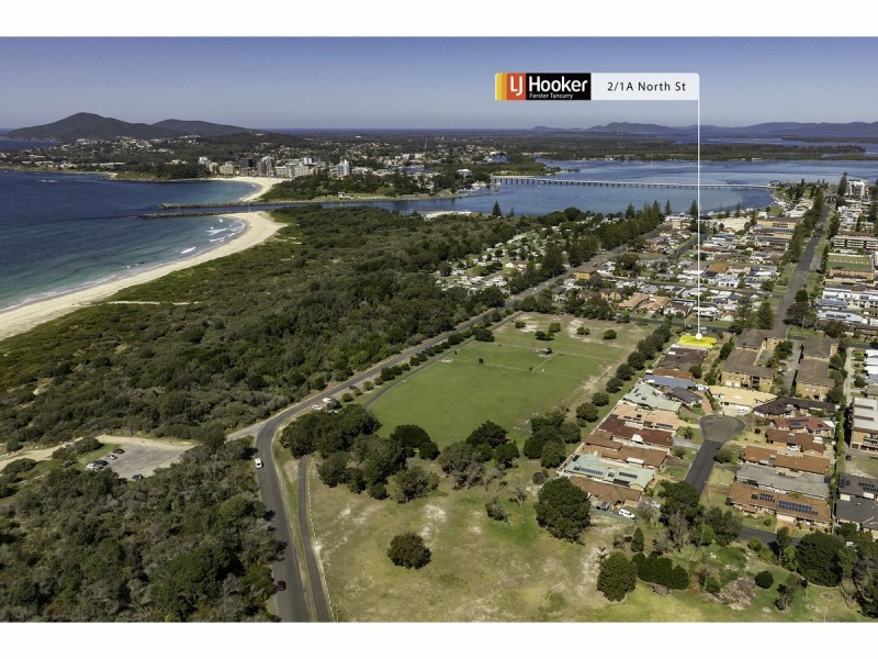 2/1A North Street, Tuncurry NSW 2428
