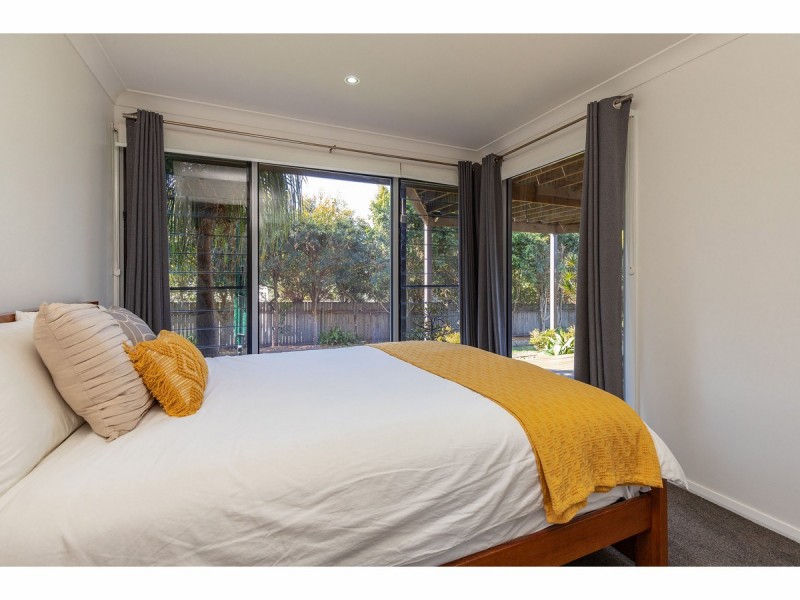 49 Anniversary Drive, Diamond Beach NSW 2430