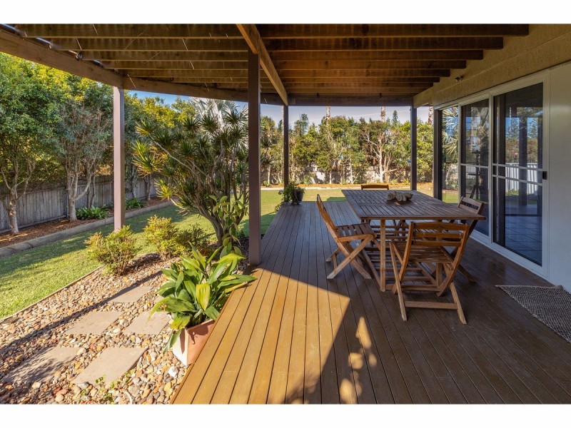 49 Anniversary Drive, Diamond Beach NSW 2430
