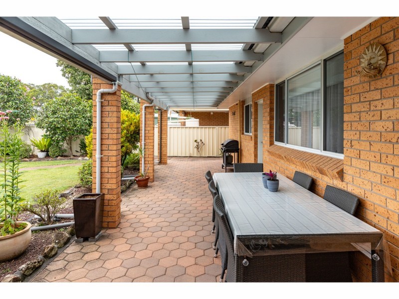 12 Flora Parade, Tuncurry NSW 2428