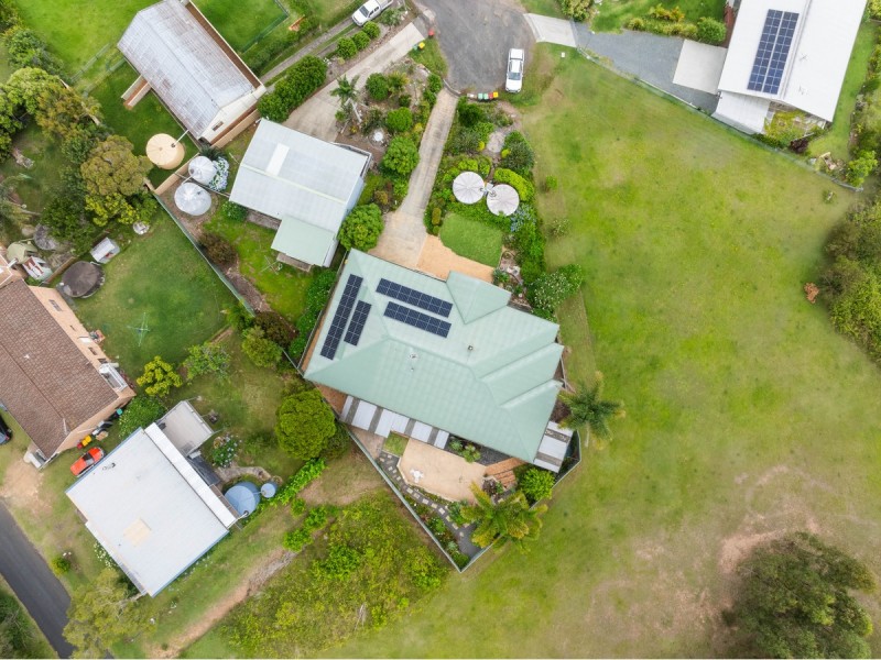 13 Illawarra Crescent, Coomba Park NSW 2428