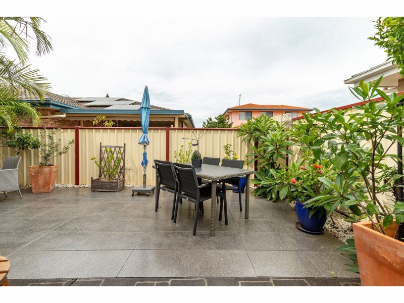 2/60 – 62 Wharf Street, Tuncurry NSW 2428