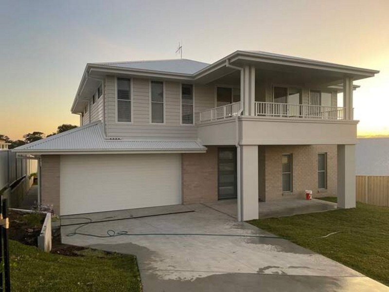 20 Shores Crescent, Diamond Beach NSW 2430