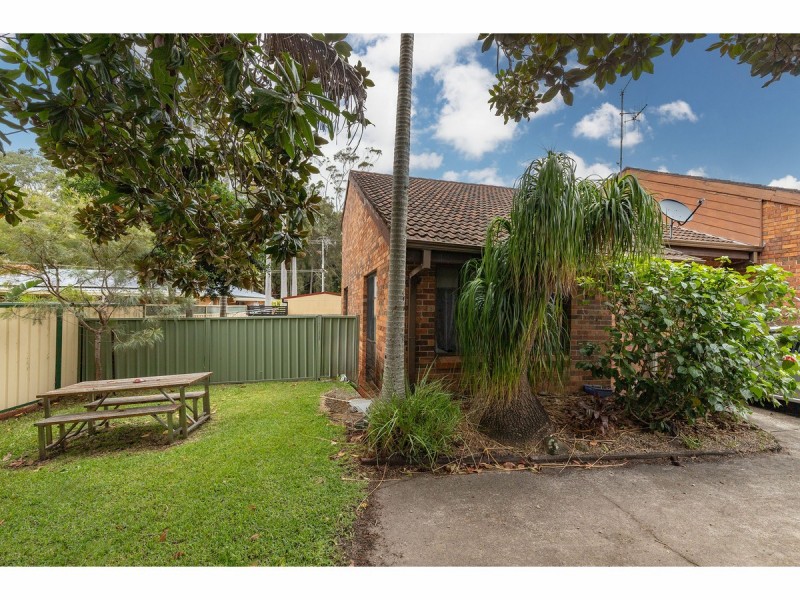 1 & 2/38 Regency Circuit, Tuncurry NSW 2428