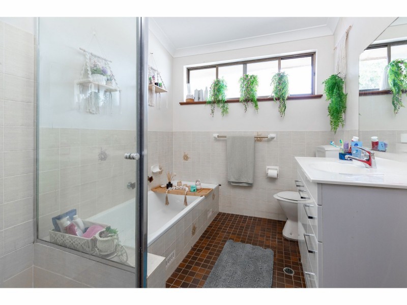 1 & 2/38 Regency Circuit, Tuncurry NSW 2428