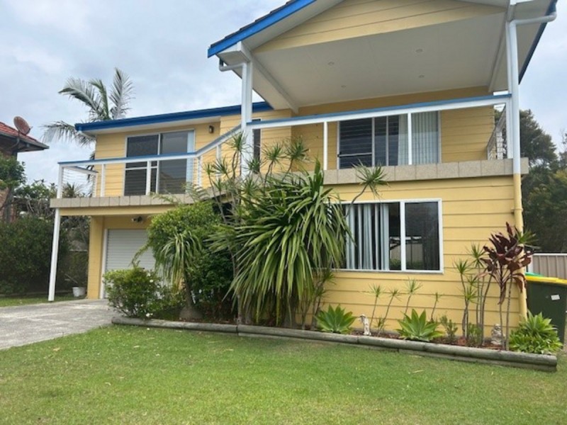 17 Escapade, Diamond Beach NSW 2430