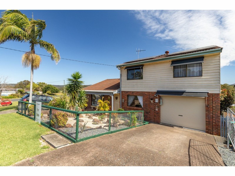 53 Moorooba Road, Coomba Park NSW 2428