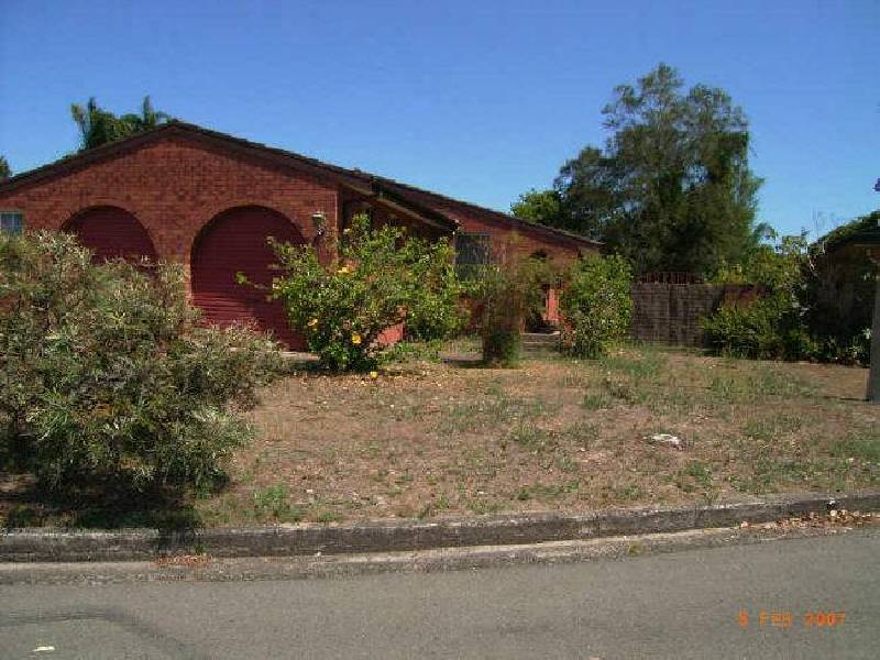 11 TREEVIEW PLACE, Forster NSW 2428