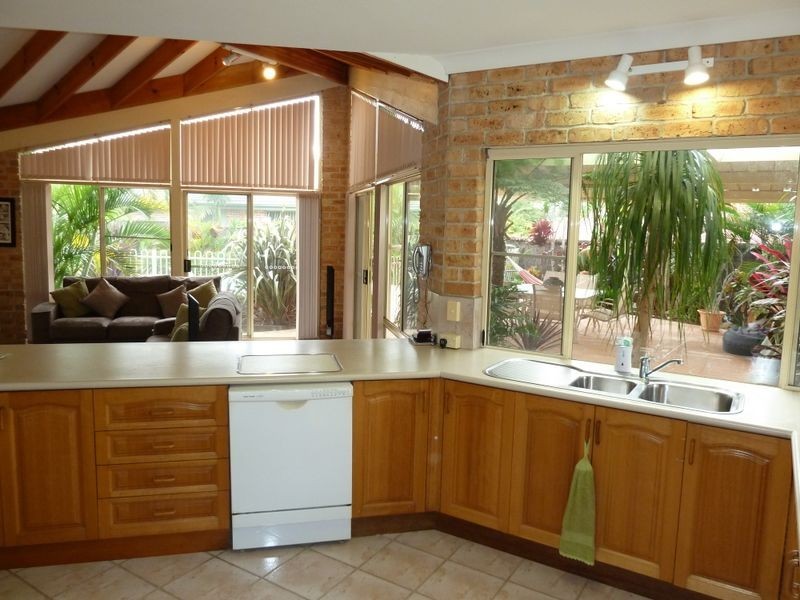 11 Greenview Close, Forster NSW 2428