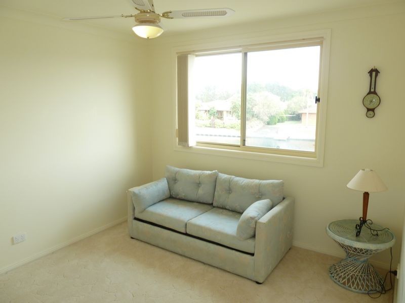 92 Elizabeth Parade, Forster NSW 2428