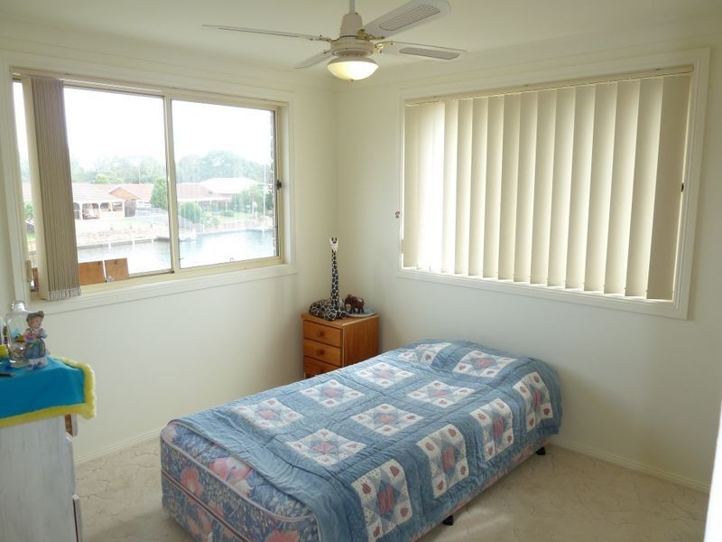 92 Elizabeth Parade, Forster NSW 2428