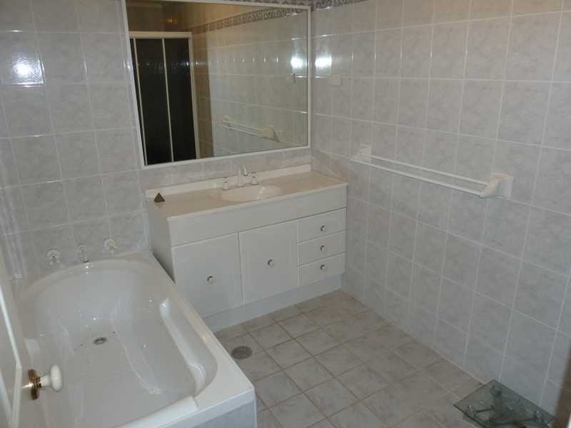 1/116 The Southern Parkway, Forster NSW 2428