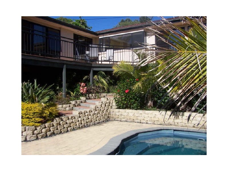 6 Emerald Place, Forster NSW 2428