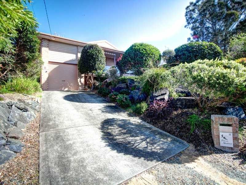 11 Lucas Avenue, Green Point NSW 2428