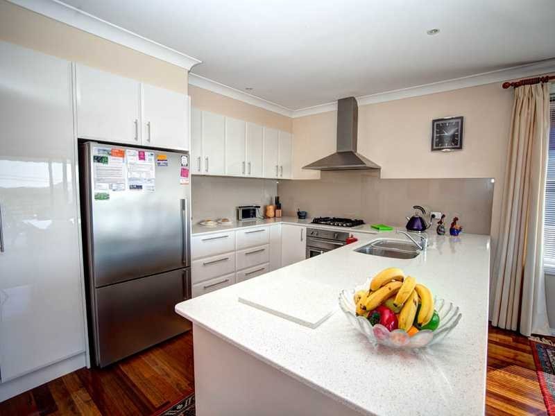 11 Lucas Avenue, Green Point NSW 2428