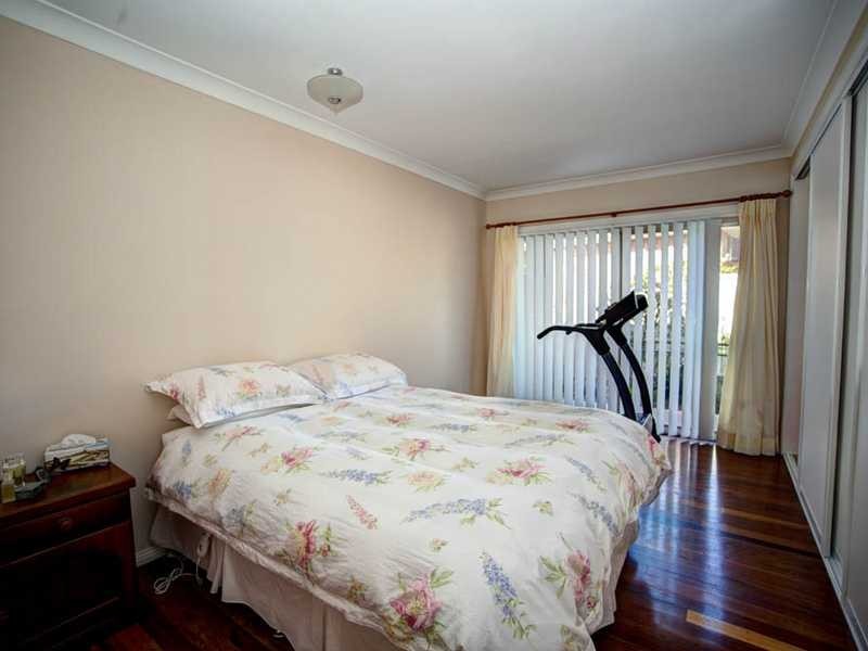 11 Lucas Avenue, Green Point NSW 2428