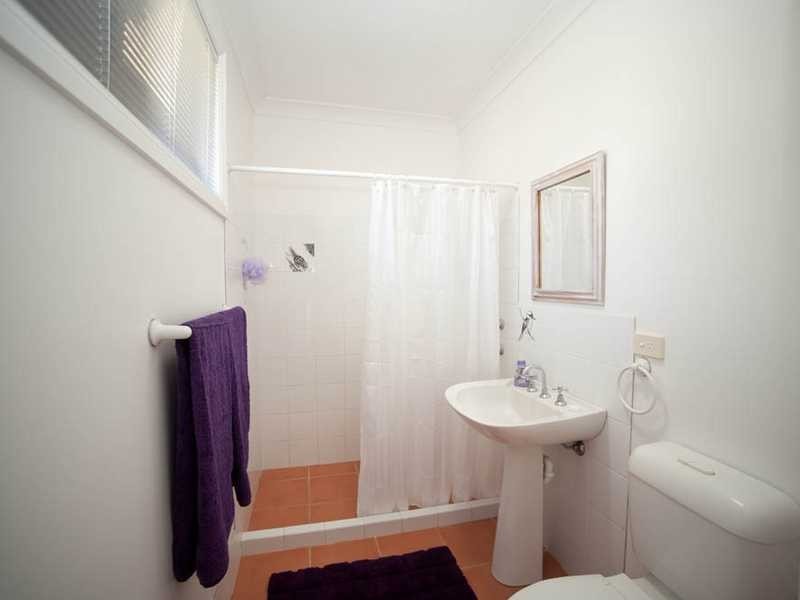 11 Lucas Avenue, Green Point NSW 2428