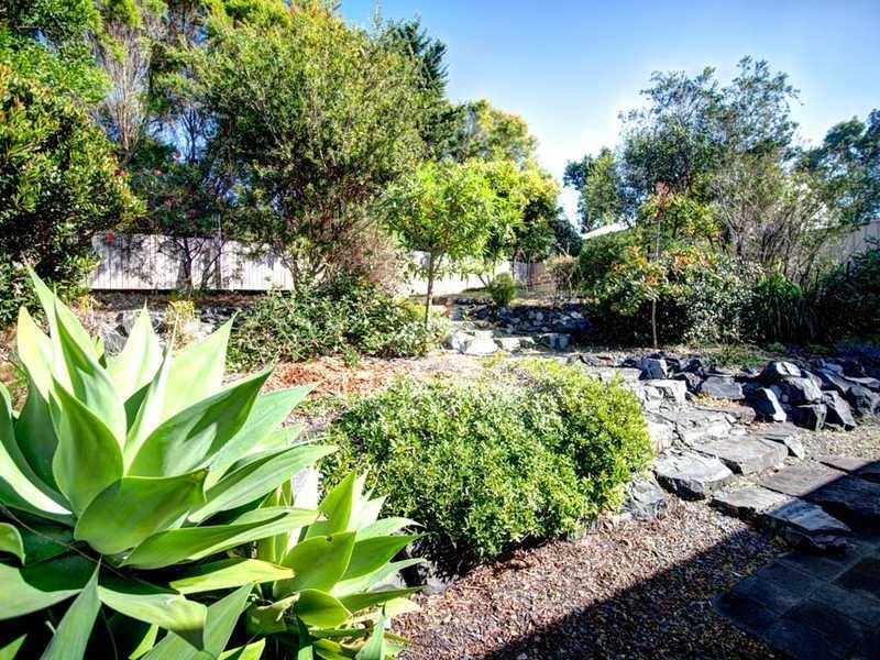 11 Lucas Avenue, Green Point NSW 2428