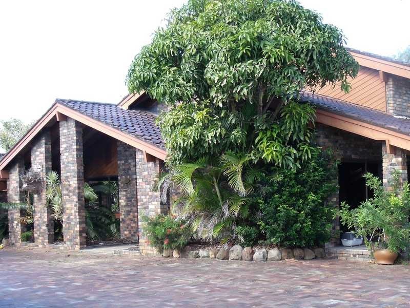 54 Taree Street, Tuncurry NSW 2428