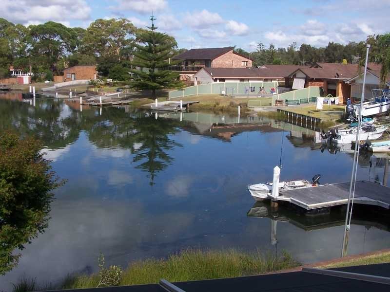 54 Taree Street, Tuncurry NSW 2428