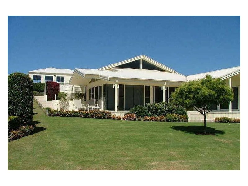 13 Grangewood Avenue ‘Tallwoods’, Hallidays Point NSW 2430
