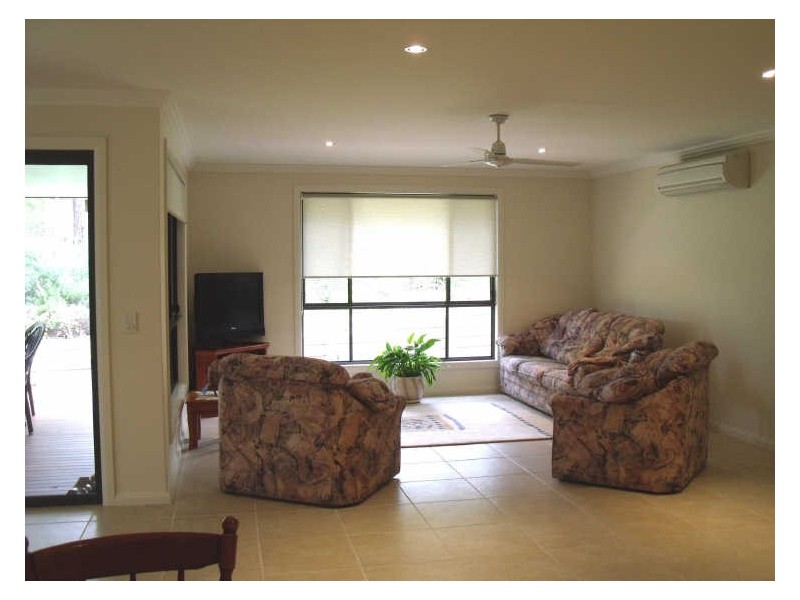 2/14 The Boulevarde ‘Tallwoods’, Hallidays Point NSW 2430