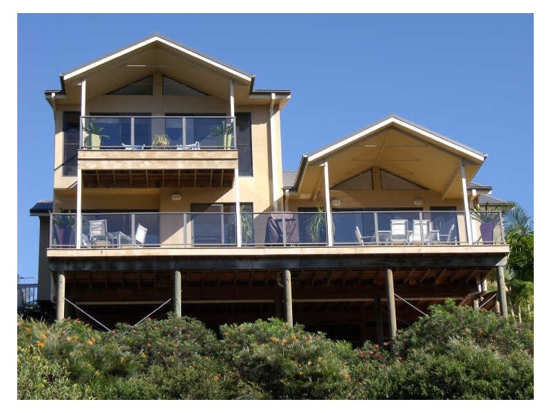 4 The Eagles Nest ‘Tallwoods’, Hallidays Point NSW 2430