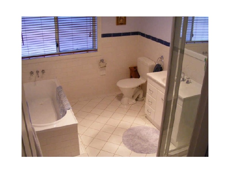 8 Lakeview Way ‘Tallwoods’, Hallidays Point NSW 2430