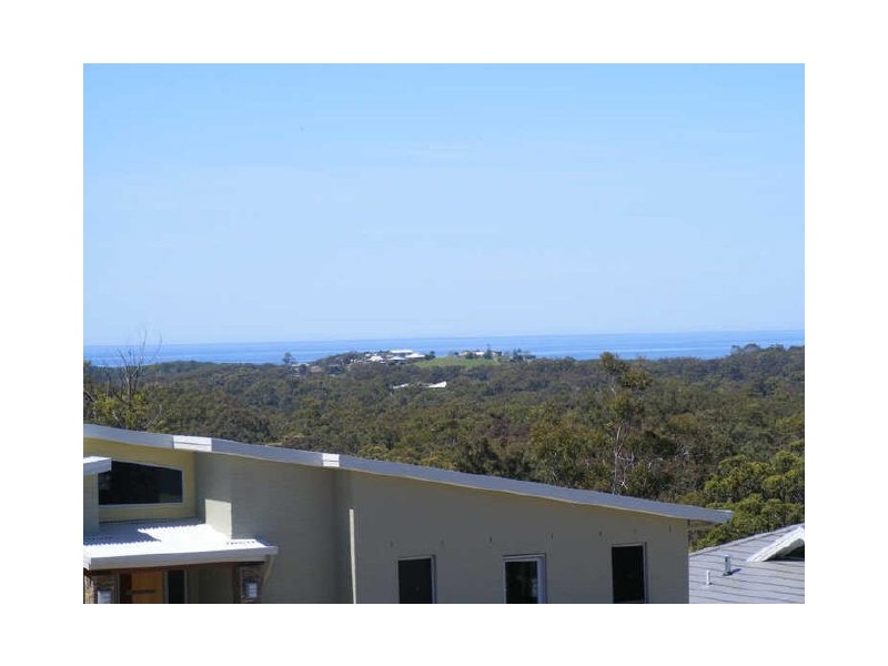 8 Lakeview Way ‘Tallwoods’, Hallidays Point NSW 2430