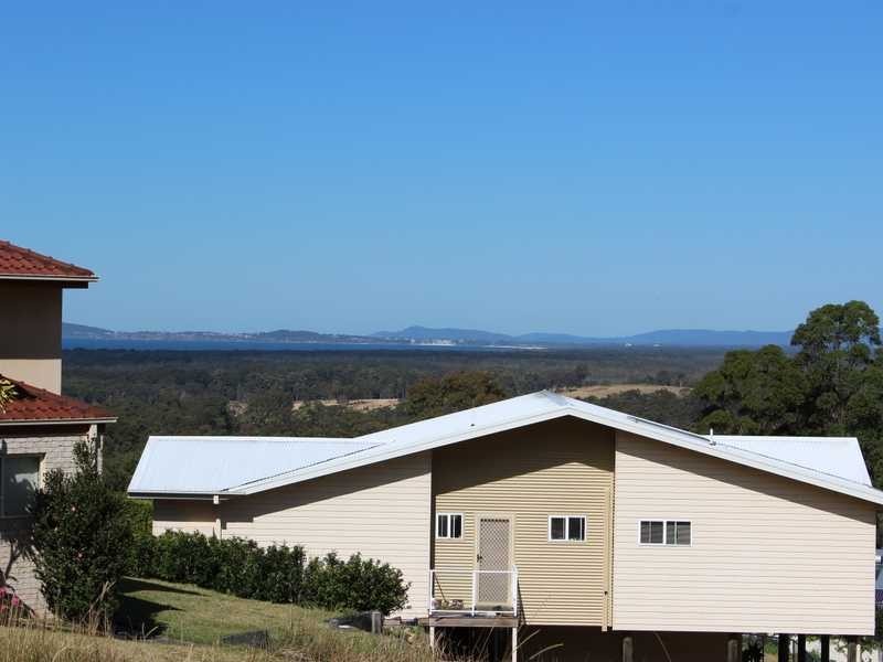 552 Tallwood Drive, Tallwoods Village NSW 2430