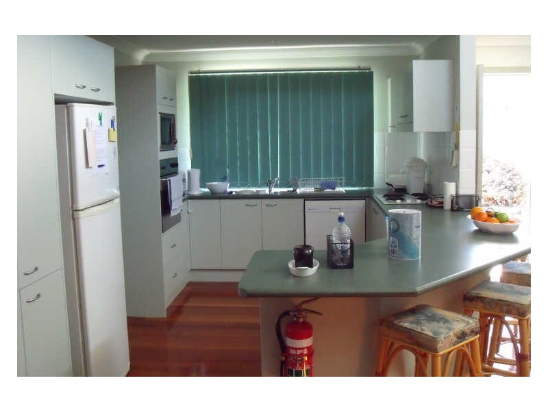 9 Lakeside Gardens ‘Tallwoods’, Hallidays Point NSW 2430