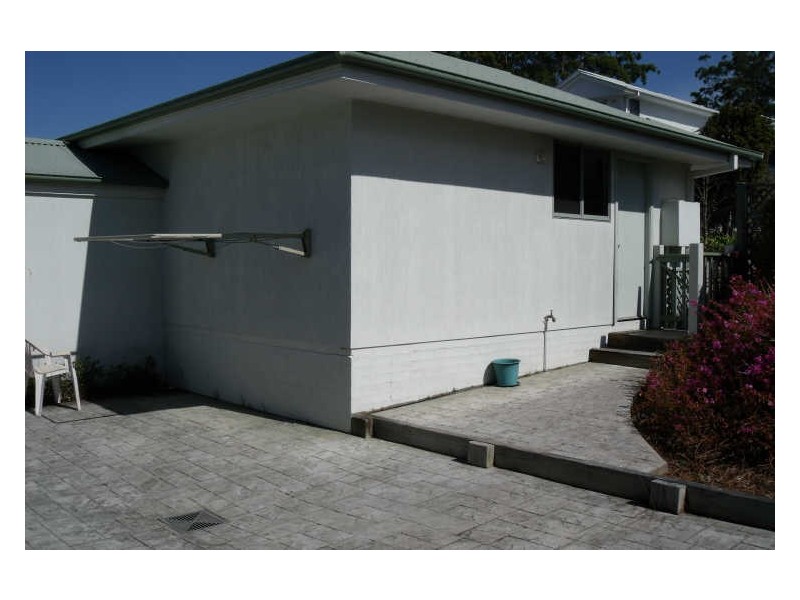 9 Lakeside Gardens ‘Tallwoods’, Hallidays Point NSW 2430