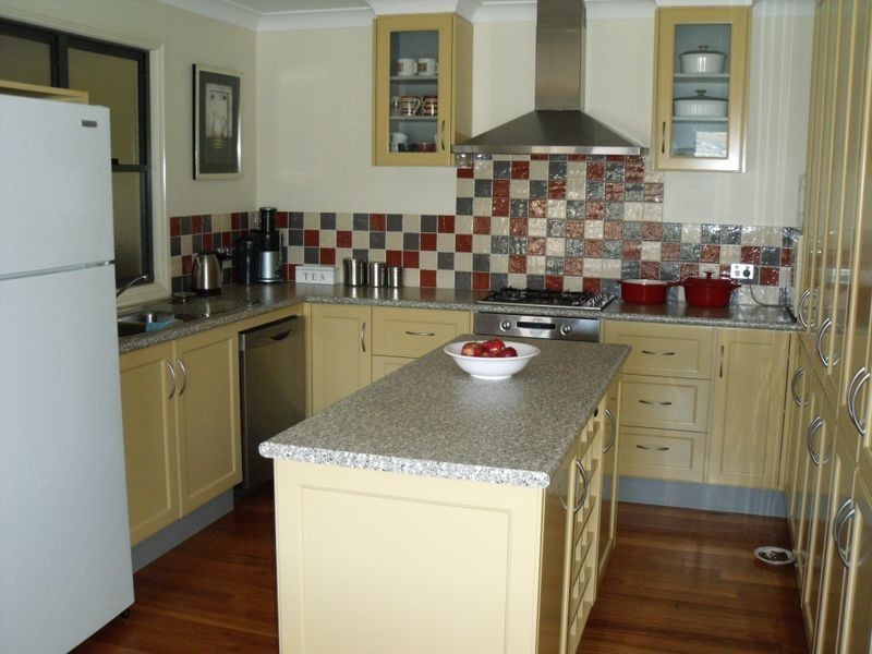 Hallidays Point NSW 2430