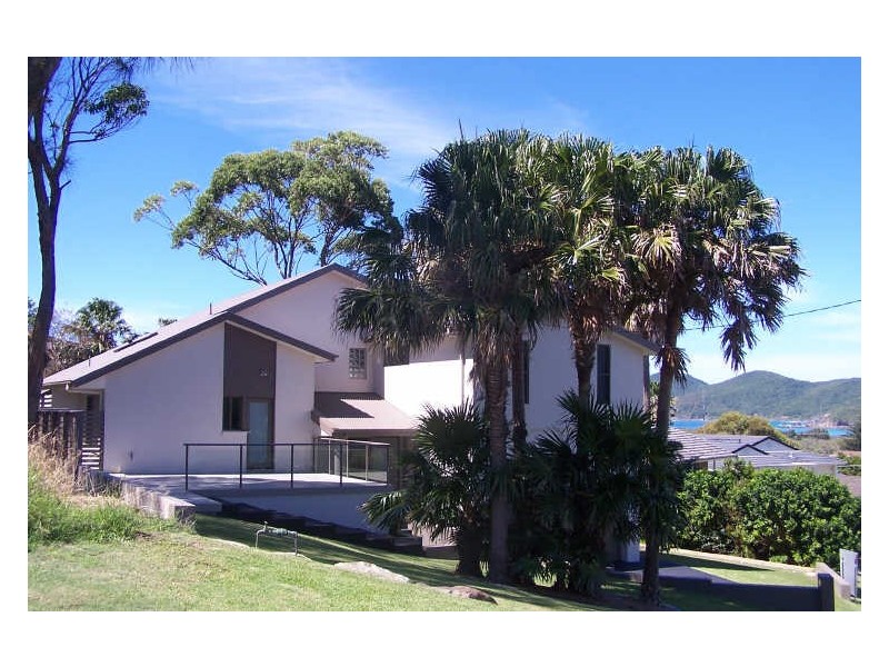 25 Lake Vista Crescent, Forster NSW 2428