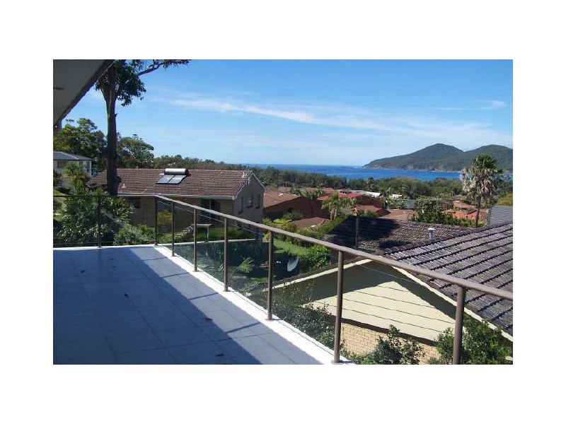 25 Lake Vista Crescent, Forster NSW 2428