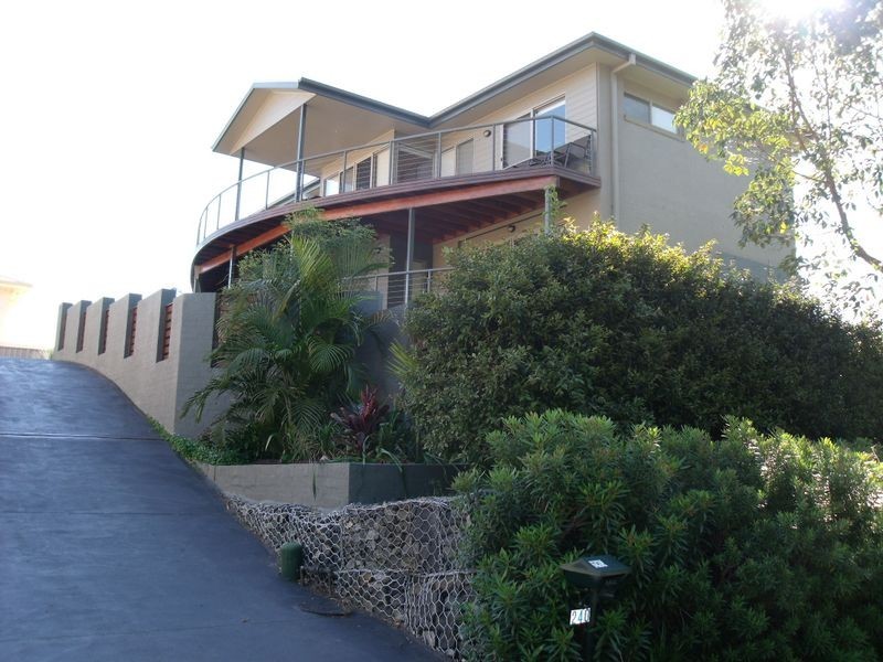 240 Tallwood Drive ‘Tallwoods’, Hallidays Point NSW 2430