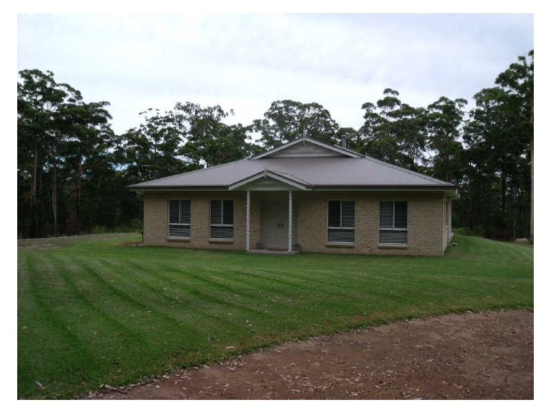 213 Tallwood Drive, Rainbow Flat NSW 2430