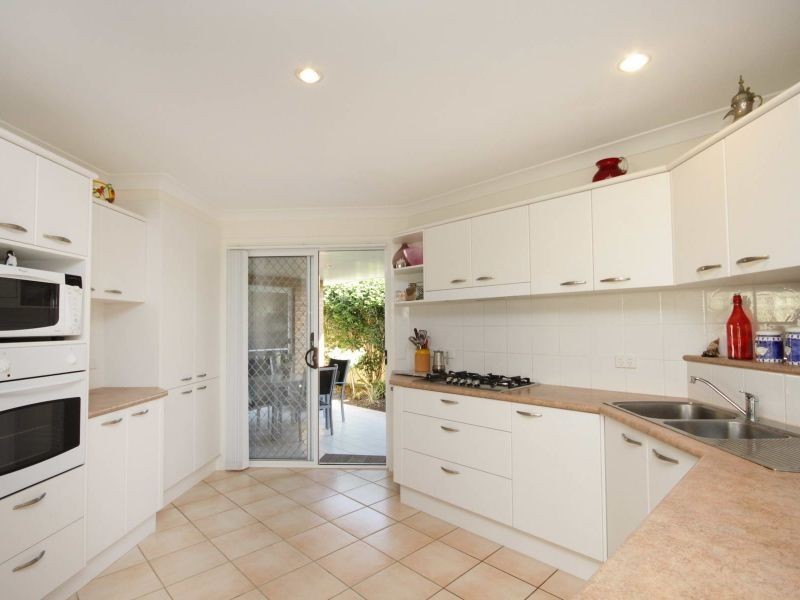 1 Robina Grove, Forster NSW 2428