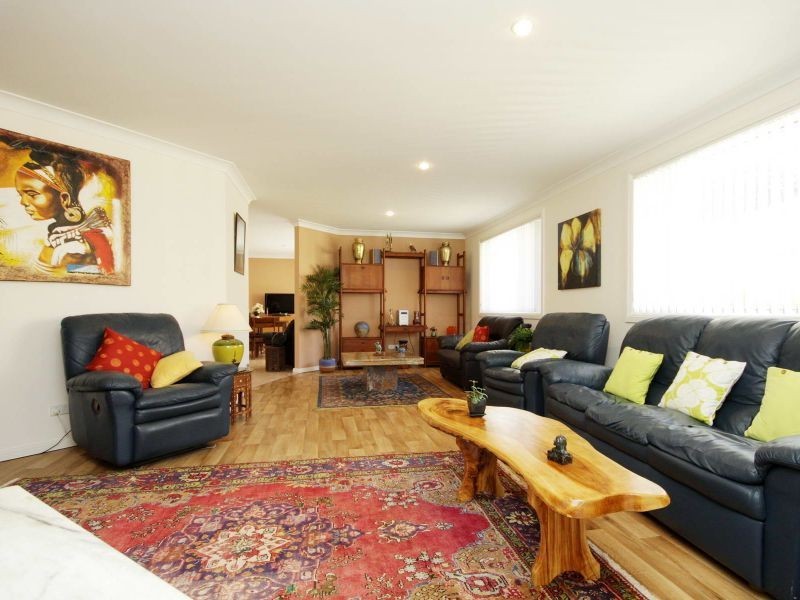 1 Robina Grove, Forster NSW 2428