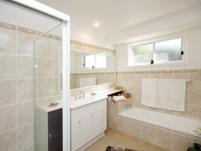 1 Robina Grove, Forster NSW 2428