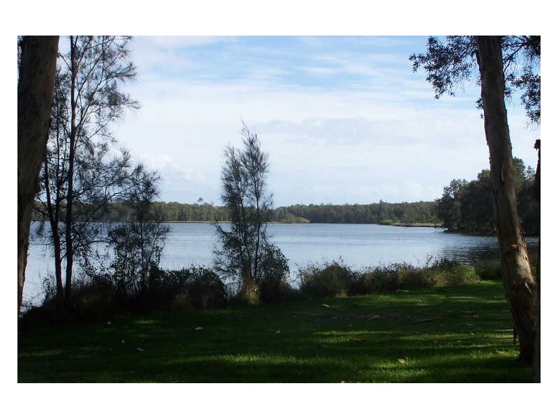10 Elizabeth Parade, Forster NSW 2428