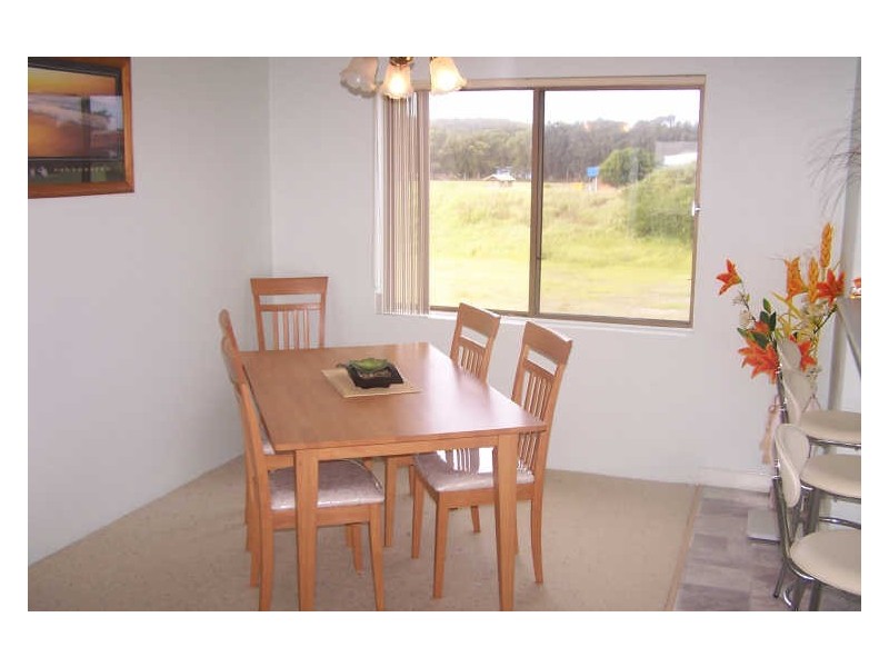 2/88-90 Head Street ‘villa bianca’, Forster NSW 2428