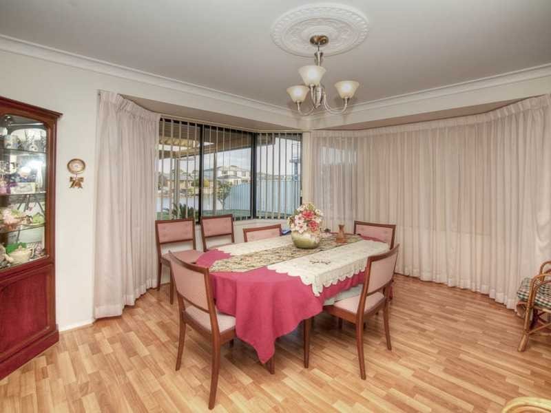 41 Kenrose Street, Forster NSW 2428