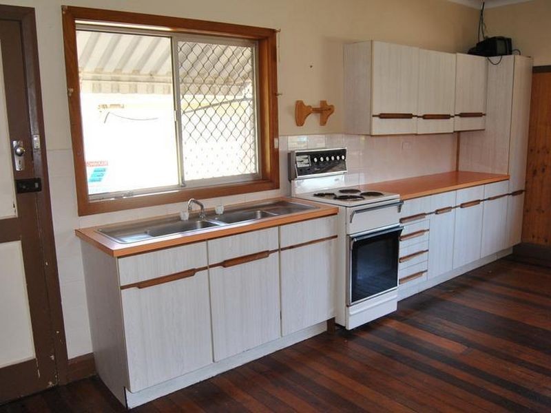 13 Macintosh Street, Forster NSW 2428