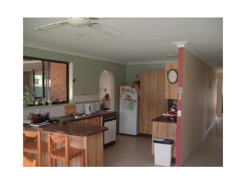 4 Discovery Drive, Forster NSW 2428