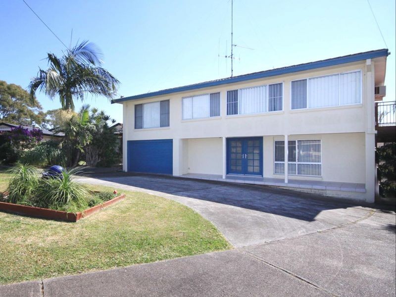 6 Skye Crescent, Forster NSW 2428