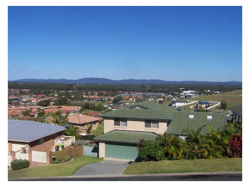 41 Belton Way, Forster NSW 2428