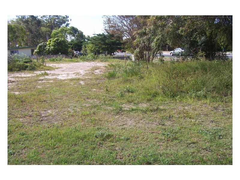 11 Michaela Place, Forster NSW 2428